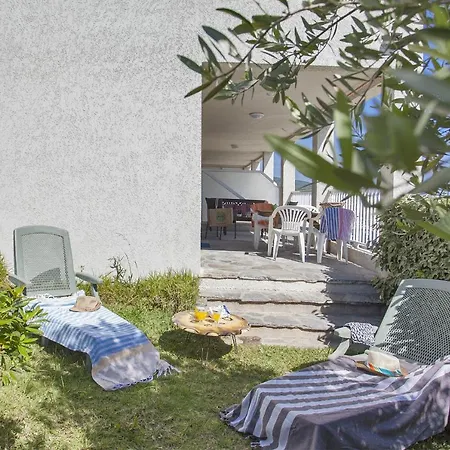 Casa L'alivi Apartment